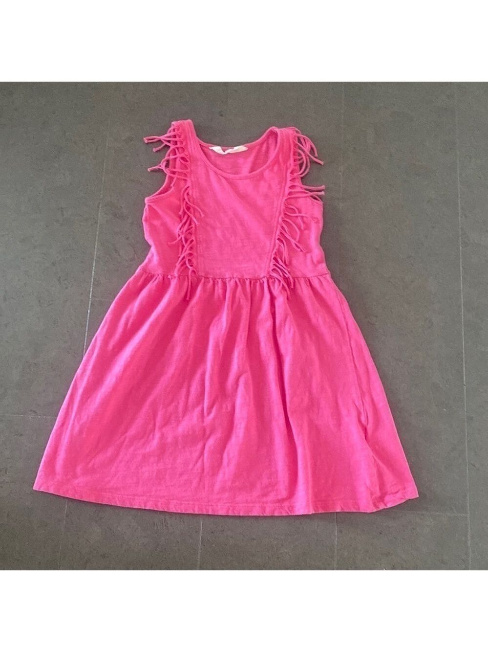 H&M dress size 6-8 years
